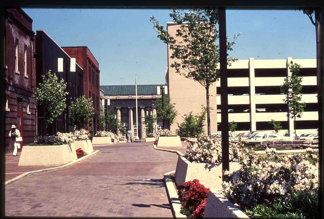 Orange Mall, 1978