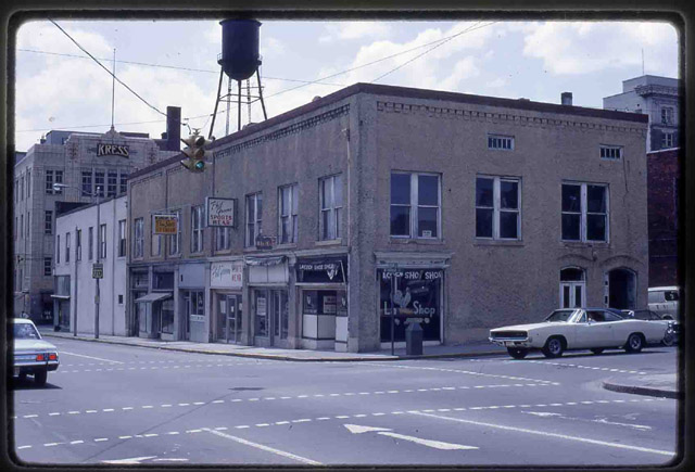Former Clayton's Shoe Shop, 1968