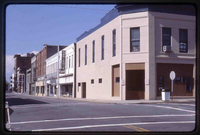Former Site, Appliance Repair Store, 1977